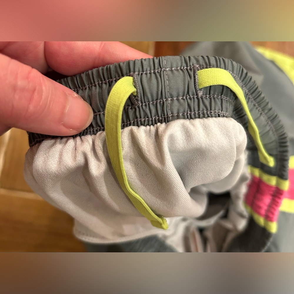 Nike Dri Fit Running Shorts youth Large. Gray pink and yellow. - Picture 5 of 6